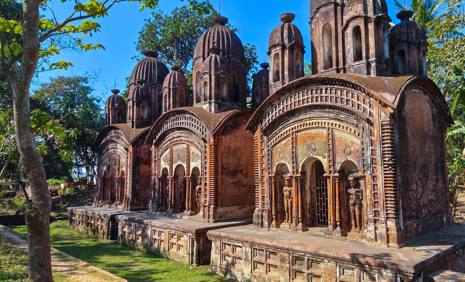 Temples of Bandopadhyay family Pathra Temples of Bandopadhyay family Pathra