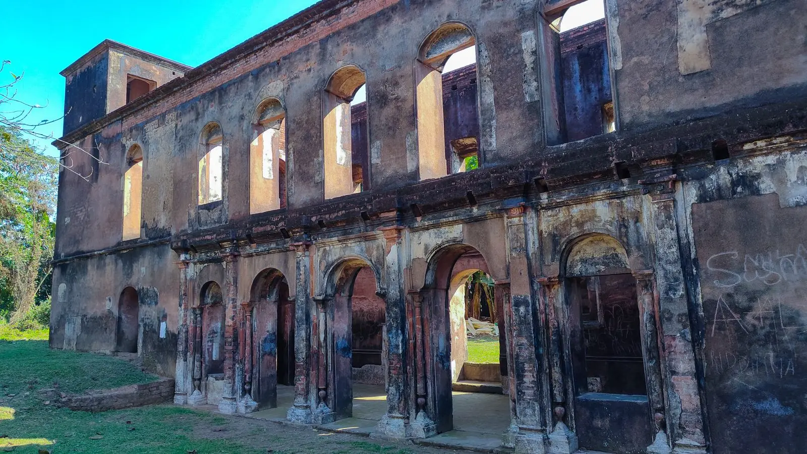Pathra Kachari Bari