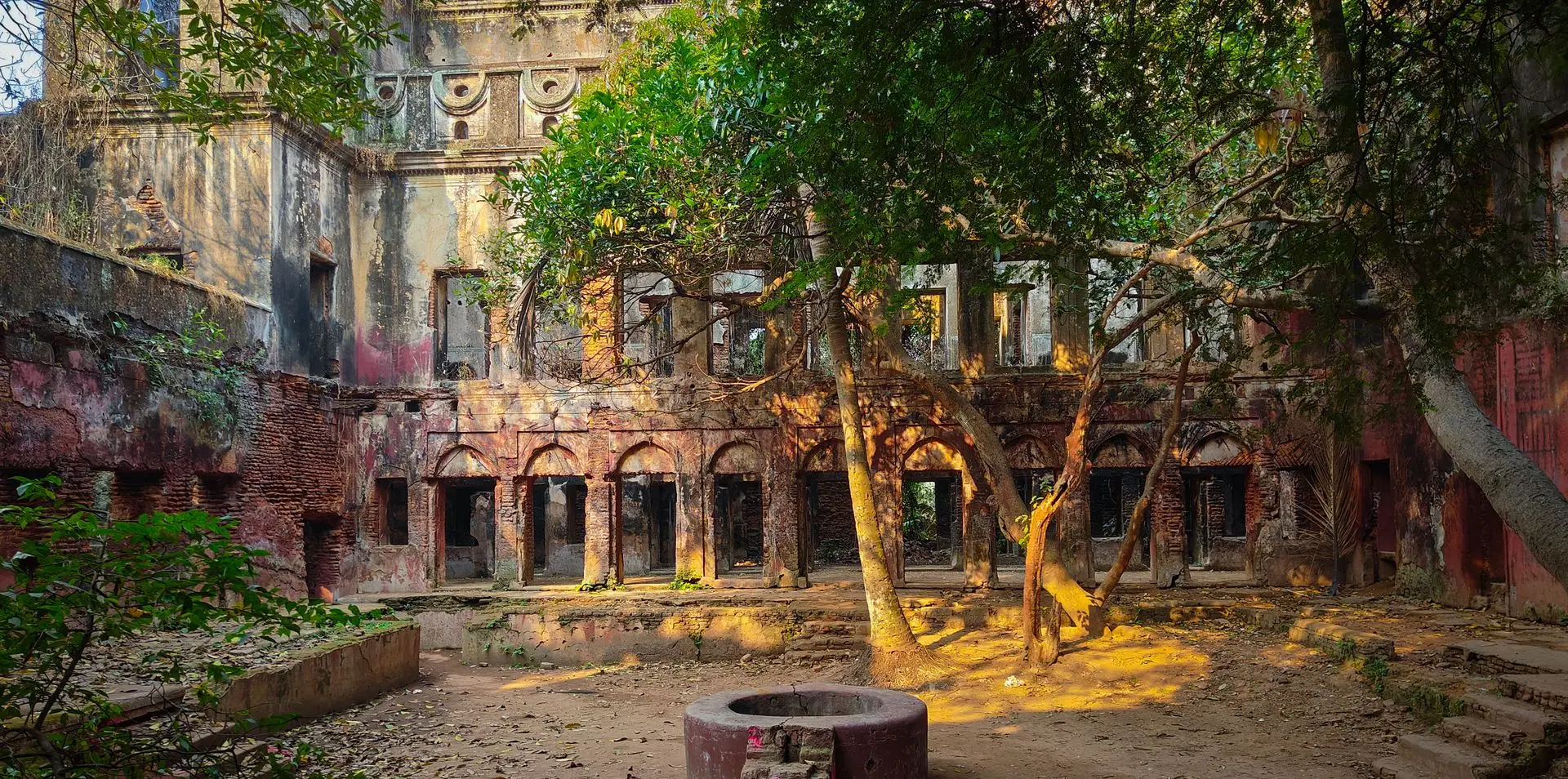 Raipur Jamidar Bari
