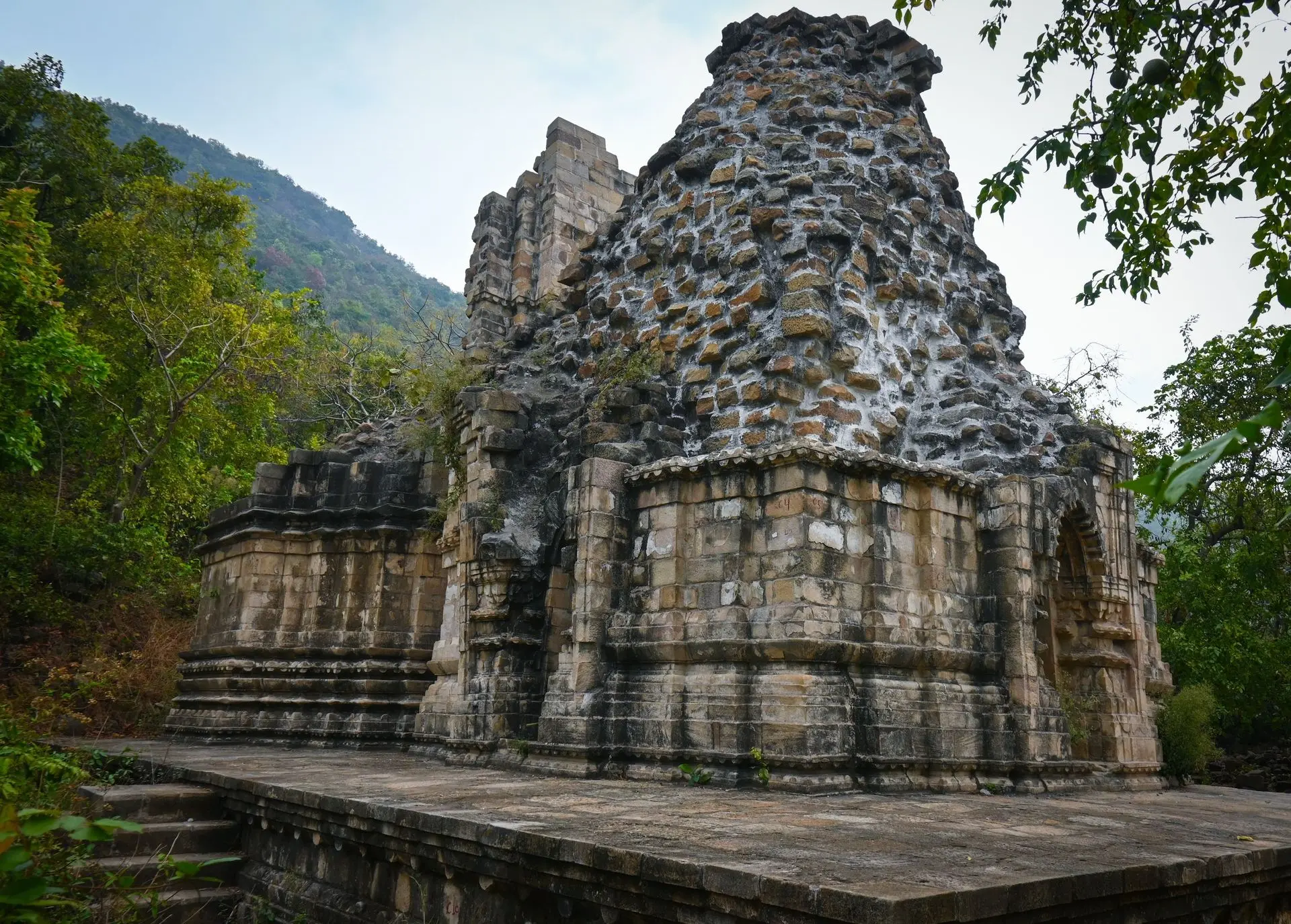 Garh Panchakot Rghunath Temple