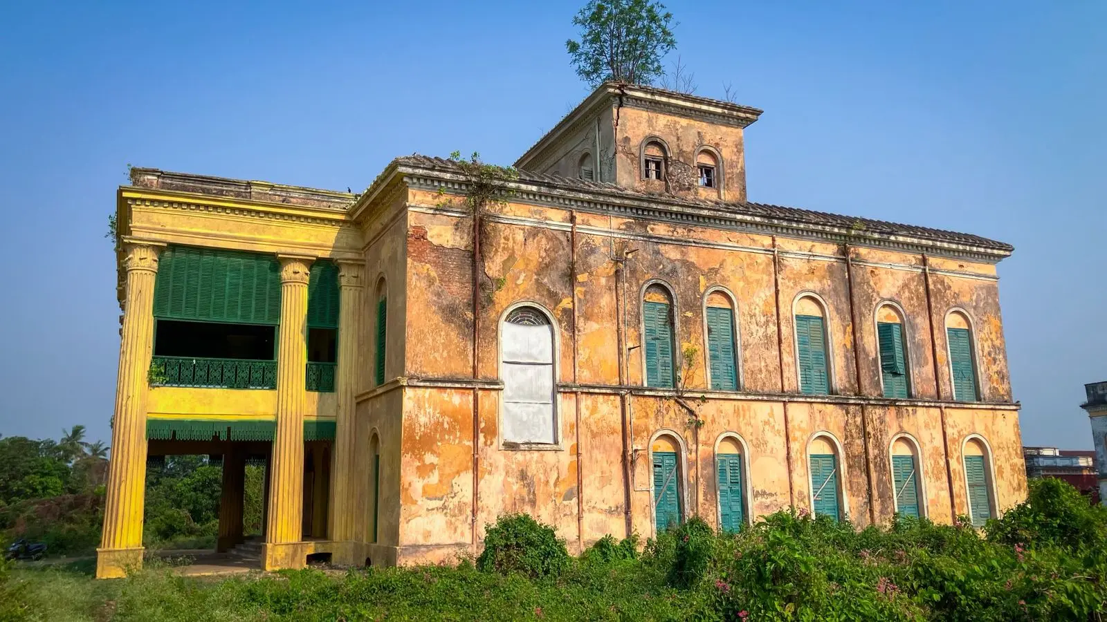Chakdighi Baganbari