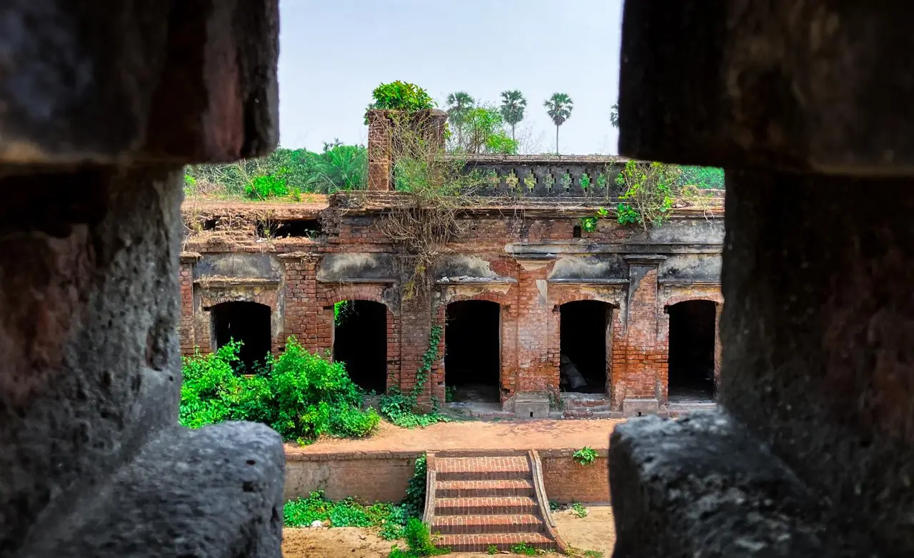Chakdaha Roy Bari