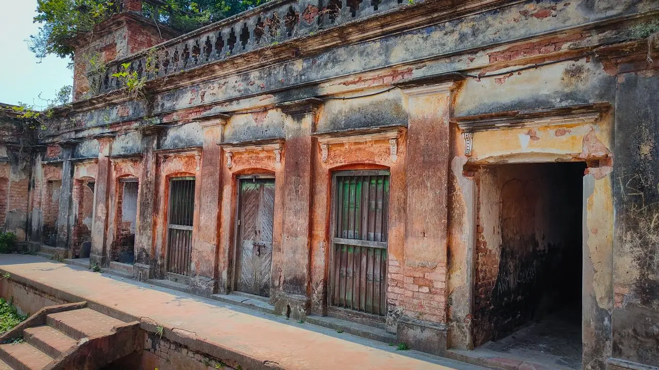 Chakdaha Roy Bari