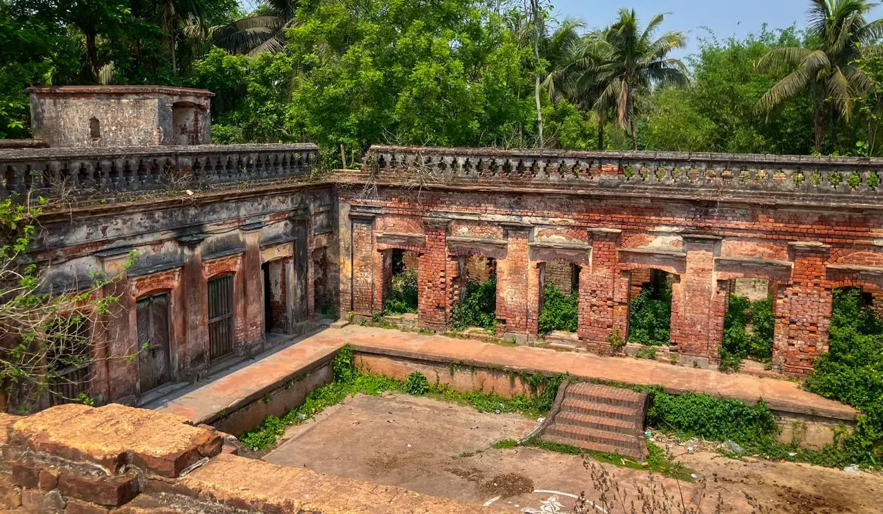 Chakdaha Roy Bari