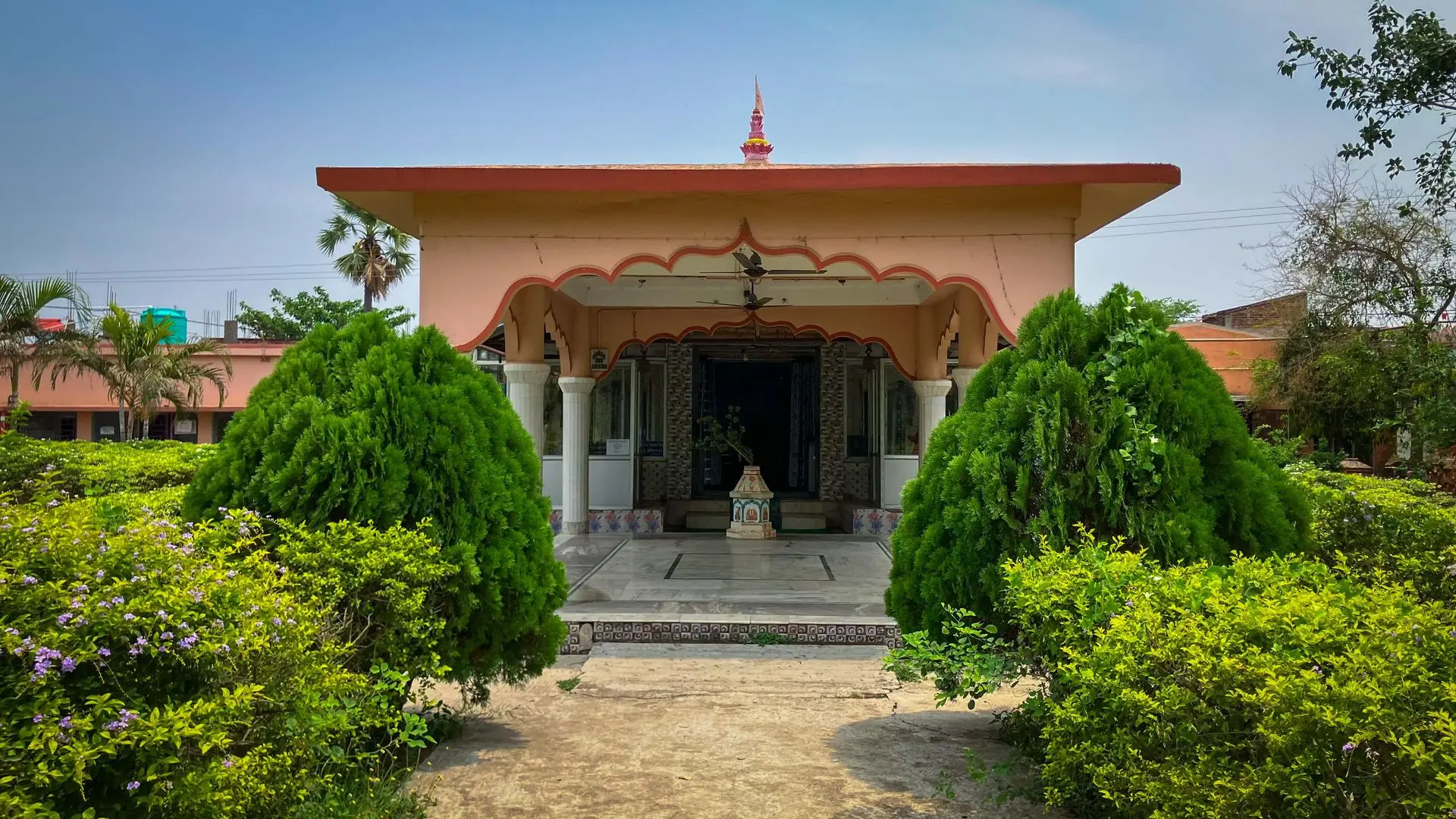 Valia Sarada Sangha
