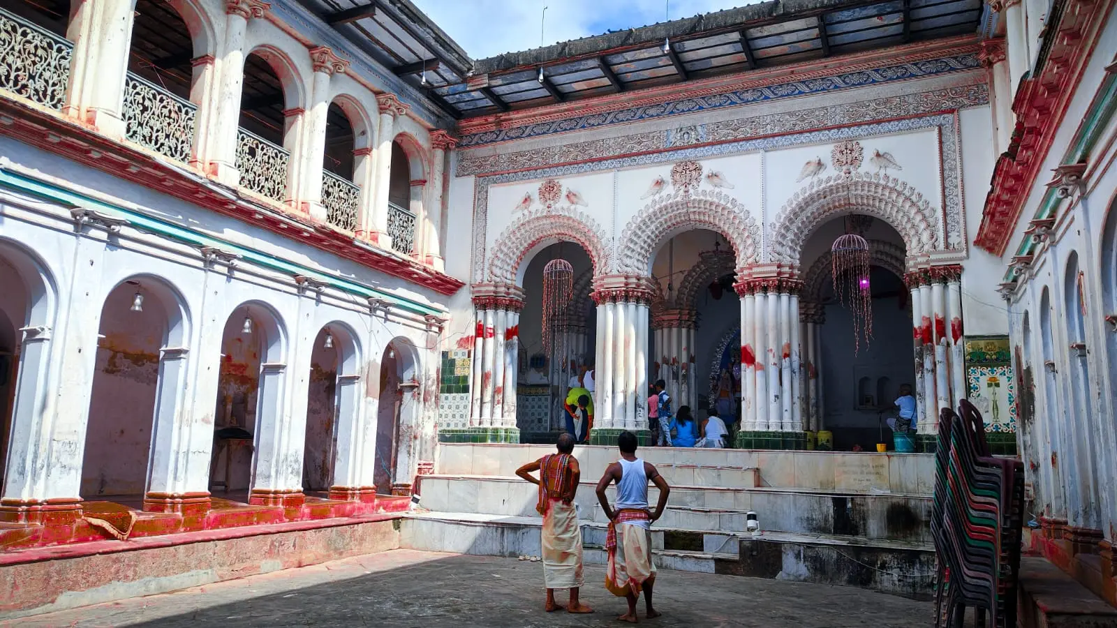 Mirhat Boro Pujobari