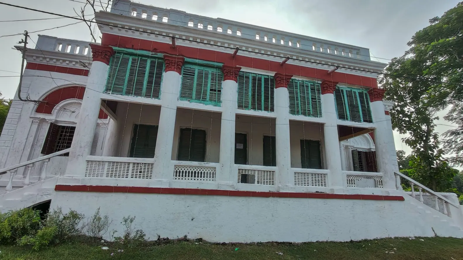 Dasghara Biswas Bari