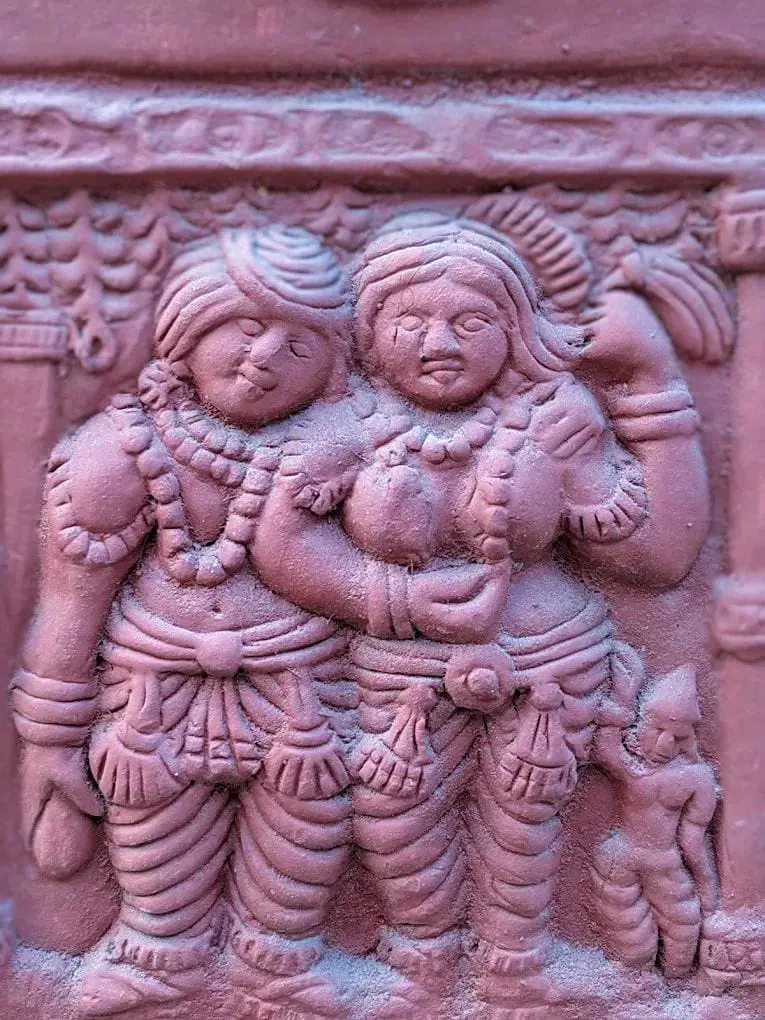 Chandraketugarh Museum