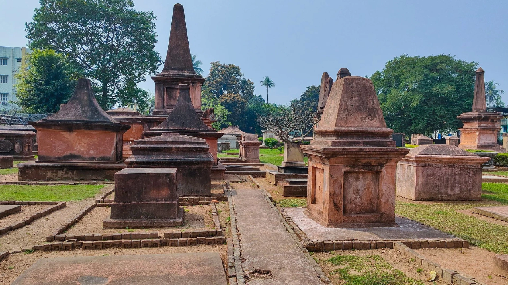 Dutch Cemetery, Chinsura
