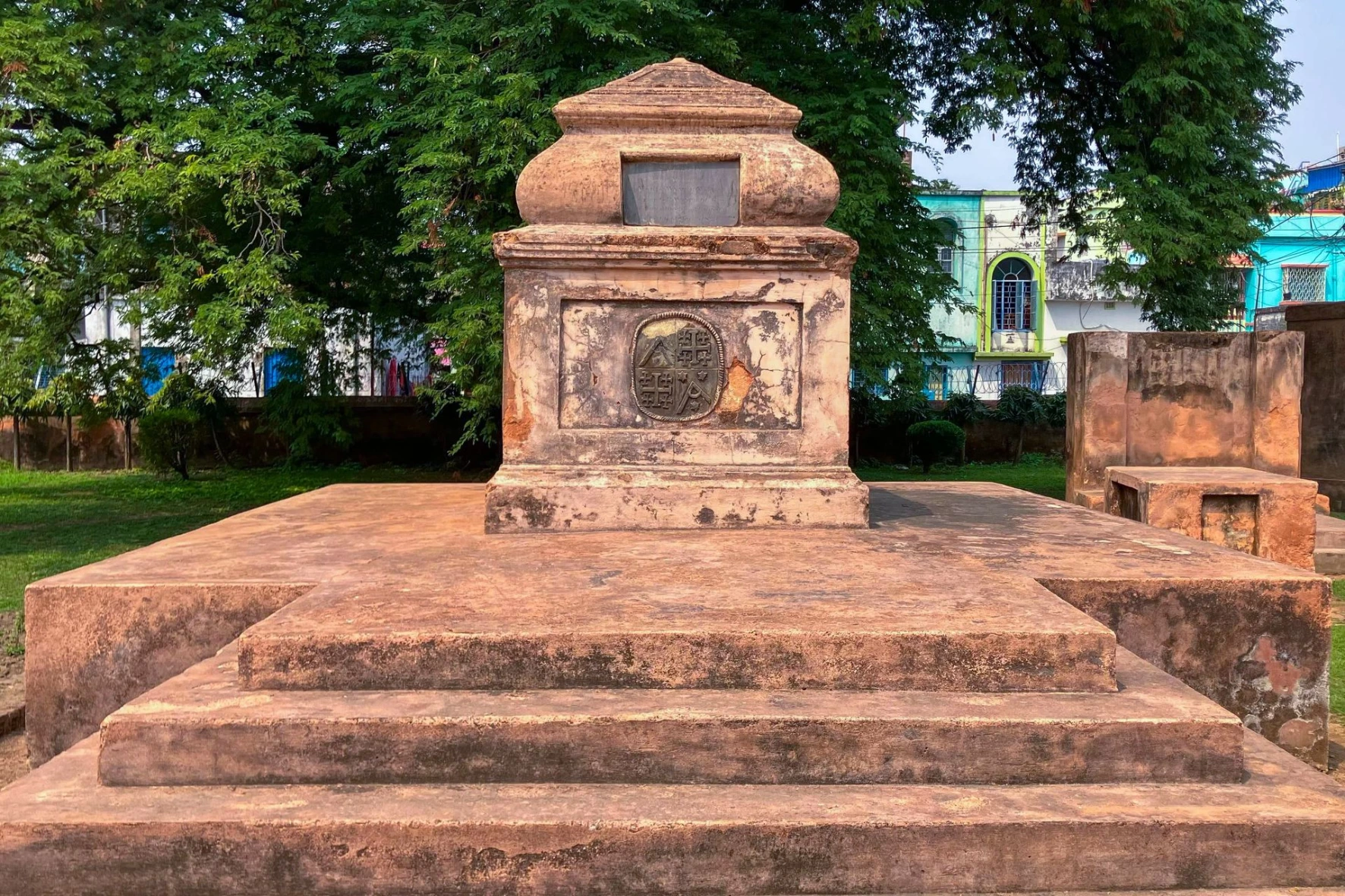 Dutch Cemetery, Chinsura