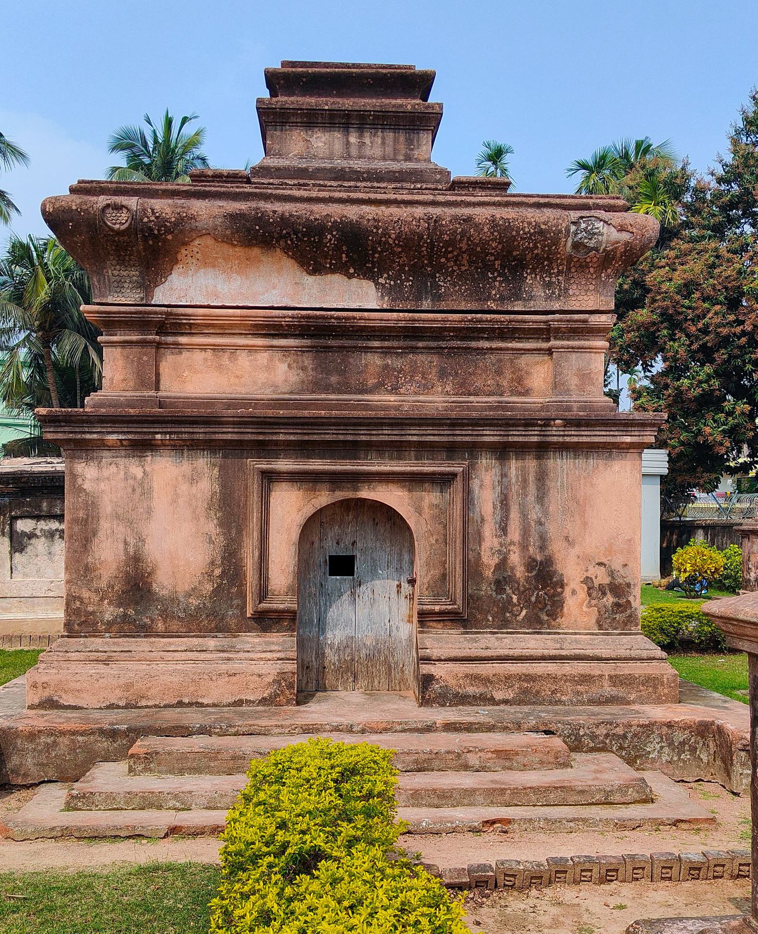 Dutch Cemetery, Chinsura