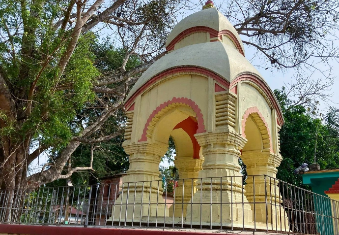 Khanakul Town Abhiram Gopal Thakura Sripat