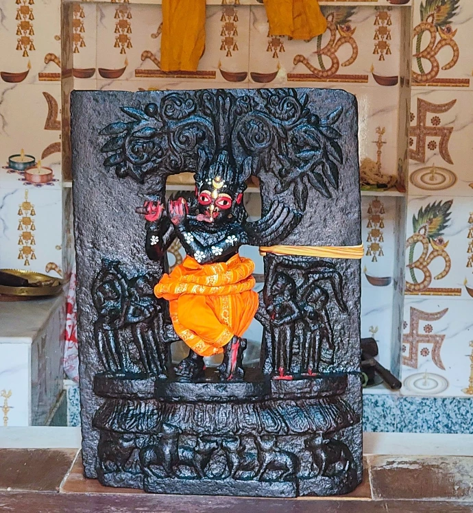 Khanakul Town Abhiram Gopal Thakura Sripat