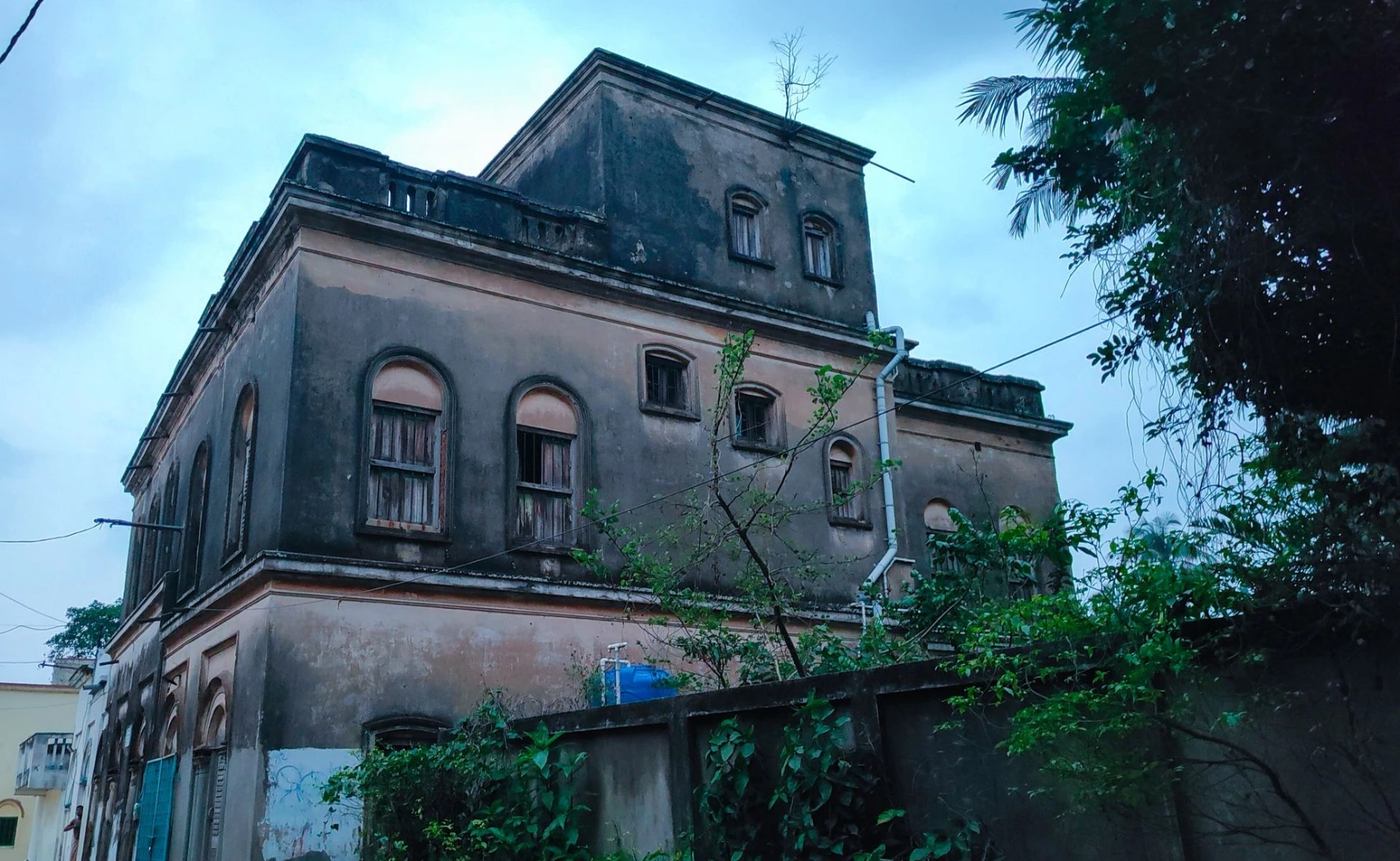 Ancient buildings in Amadpur Ancient buildings in Amadpur