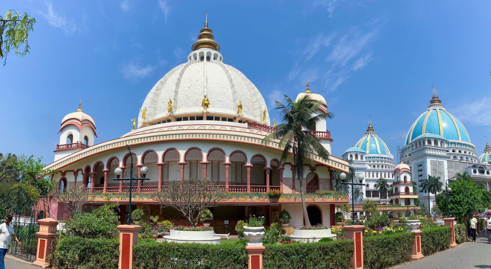 Srila Prabhupada Pushpa Samadhi Mandir