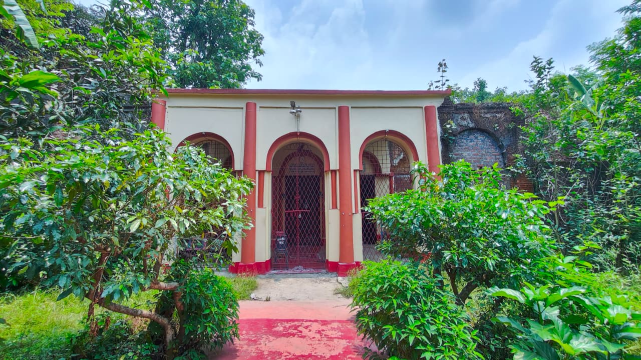 Munsi family Durgadalan