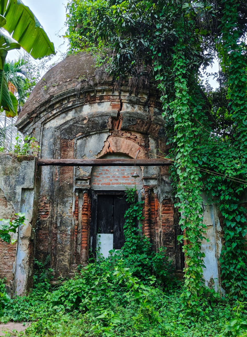 Radhakanta temple