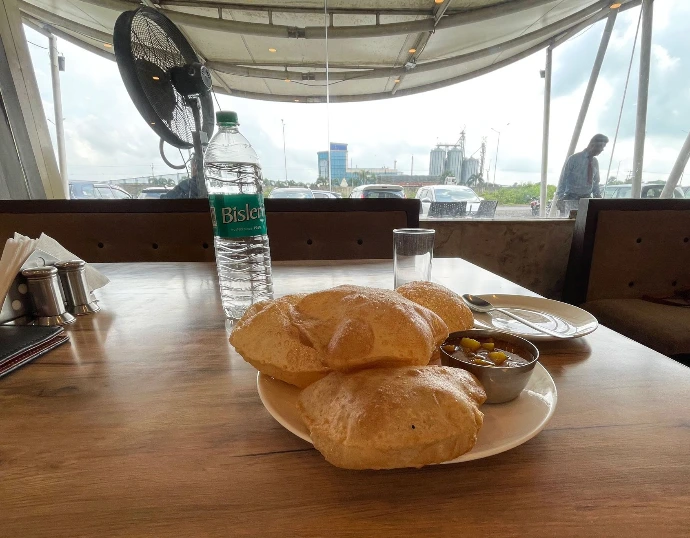 Breakfast at Highway Mirchi