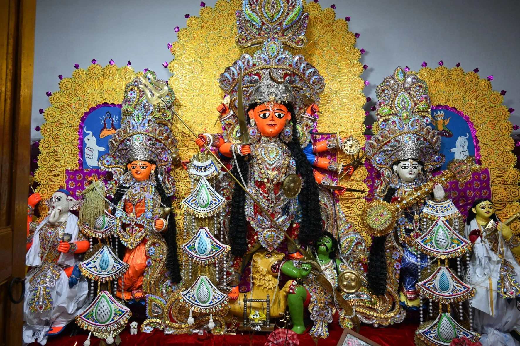 Mankar Biswas Bari Durgapuja