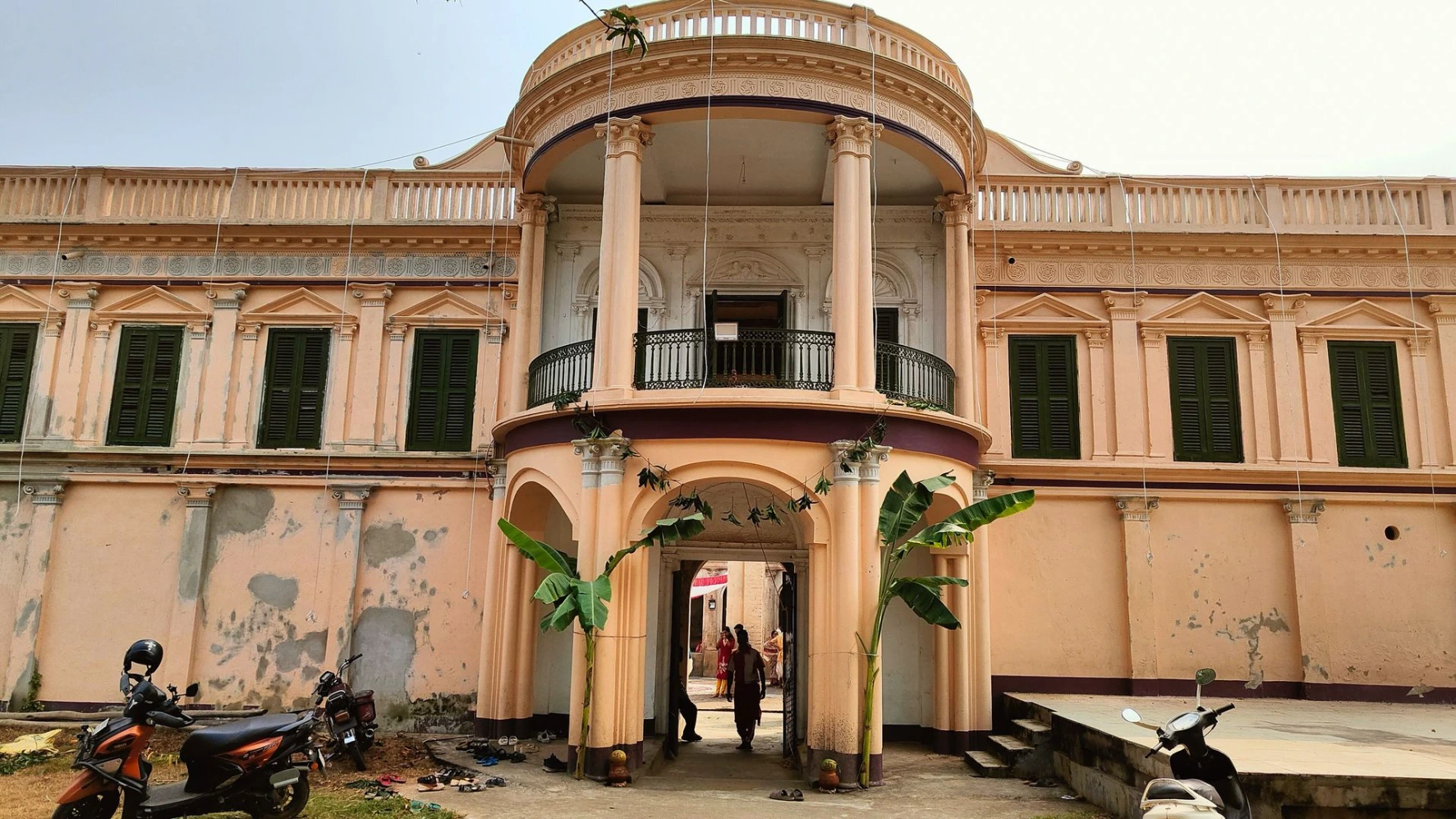 Kalikapur Rajbari