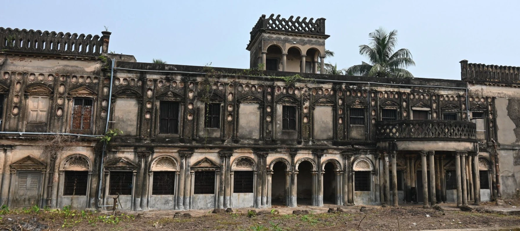 Moukhira