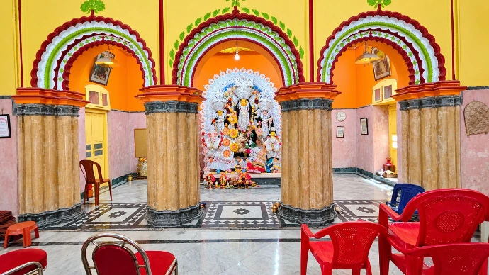 Kalna Sen Bari Durgapuja